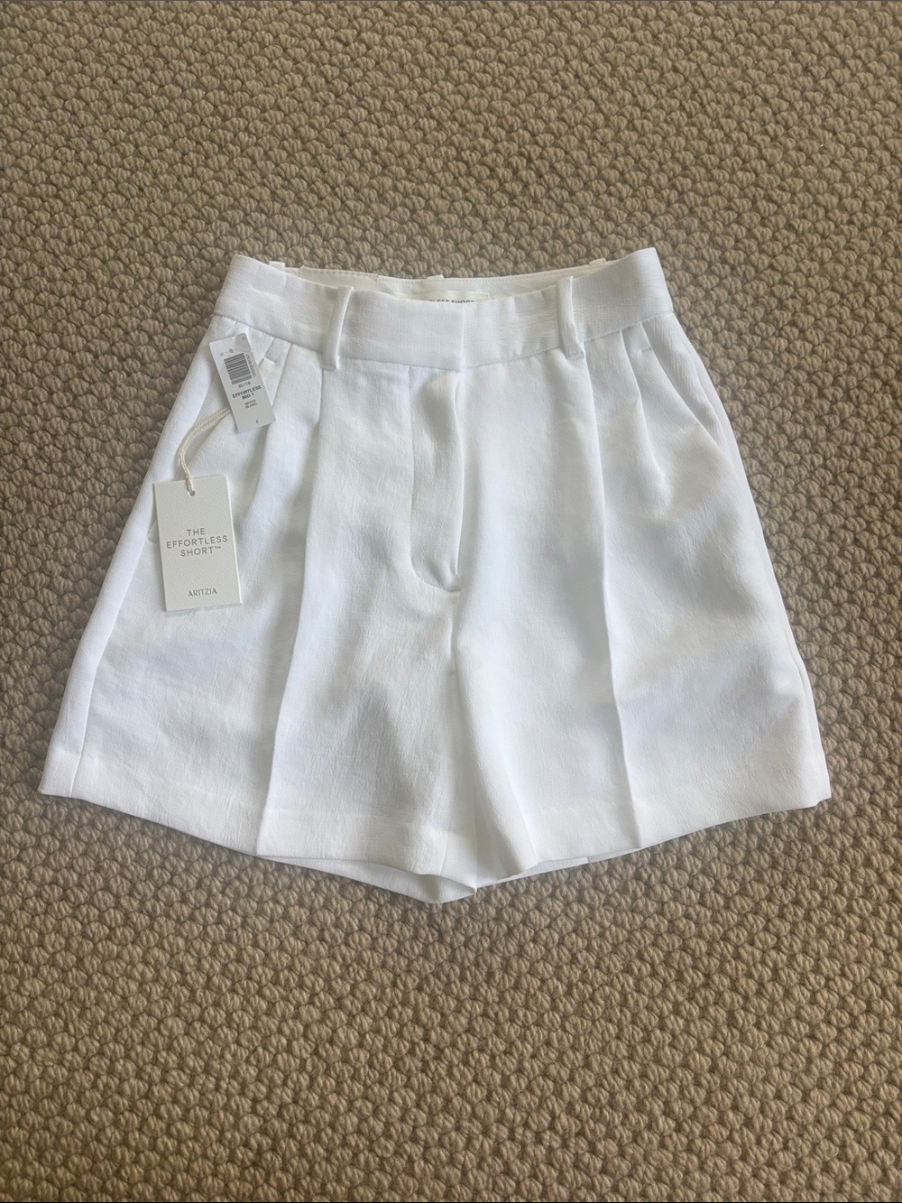 Aritzia The Effortless Short